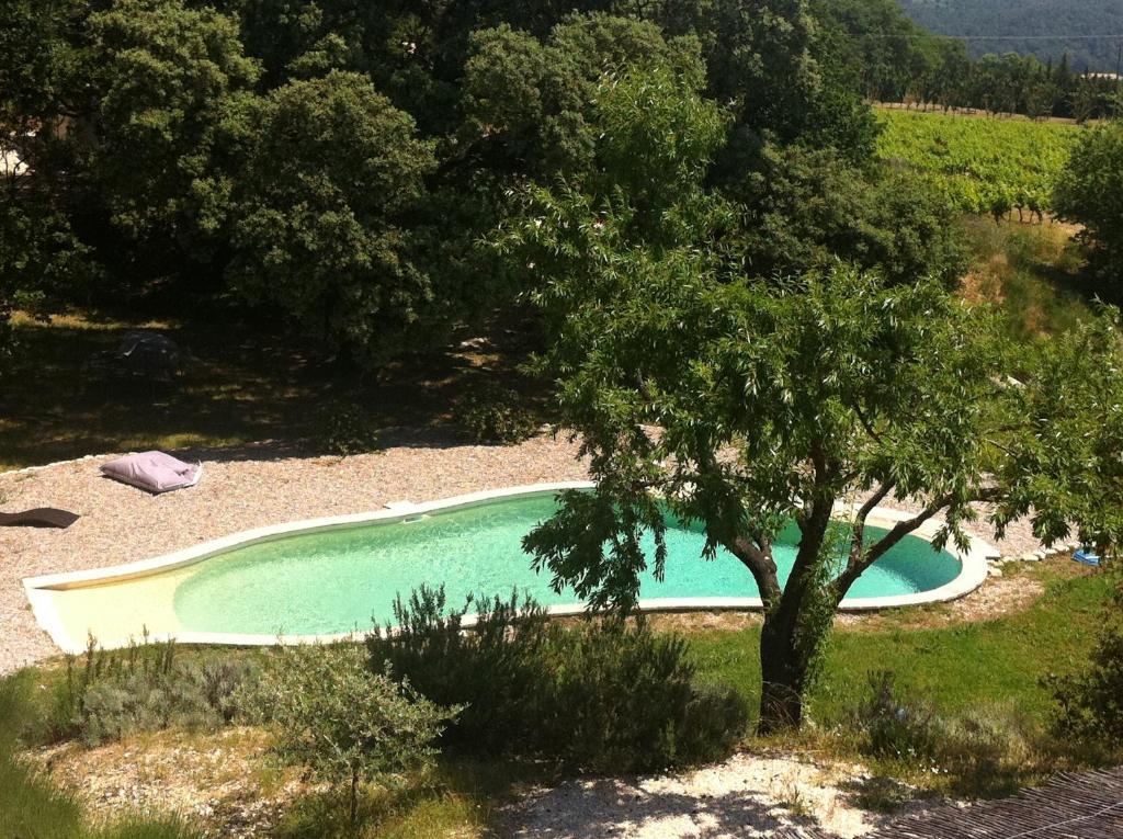 A Travers Champs Puyvert Exterior foto